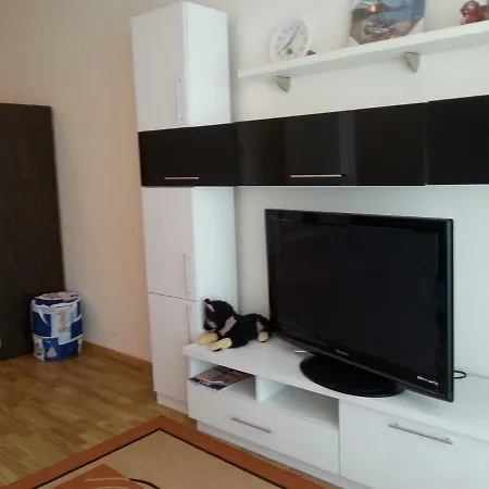 Apartament La Perla * 洛泽内茨